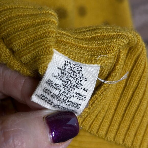 Anthropologie Moth Van Wrinkle Mustard Gold Dot Ruffle Cardigan Sweater Size XS - Picture 5 of 12